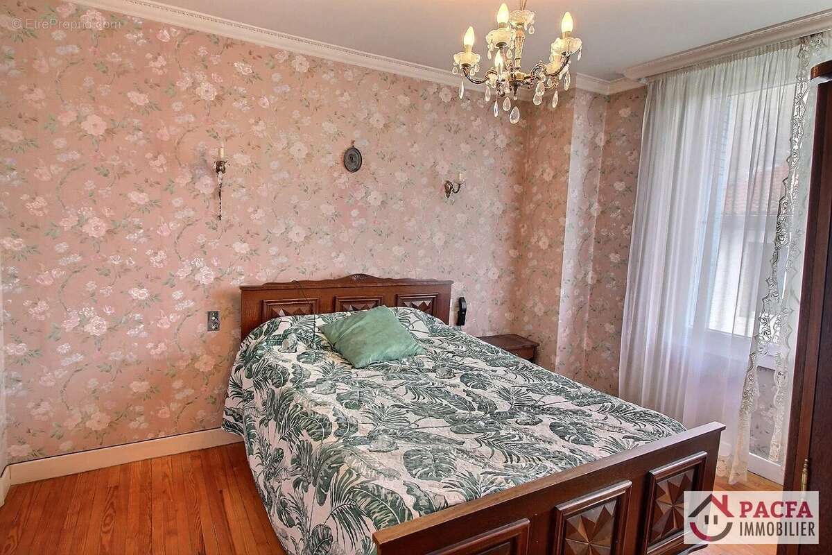 Maison à LACROUZETTE