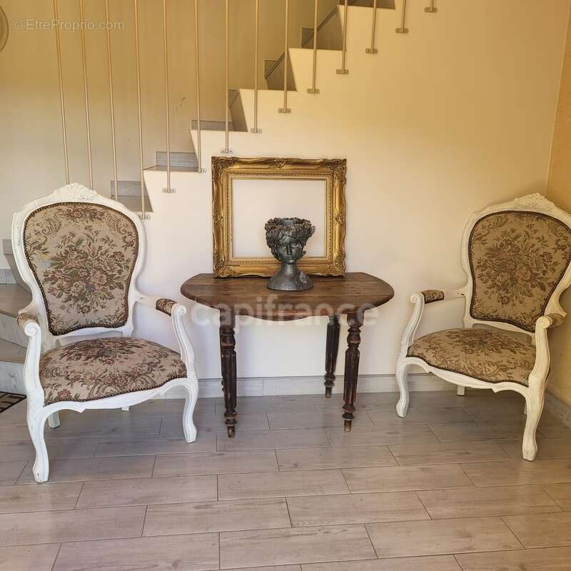 Maison à CARSAC-AILLAC