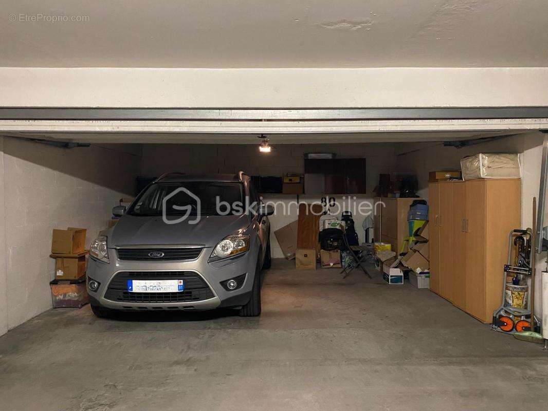 Appartement avec balcon - centre-ville - au calme - double box - photo 7