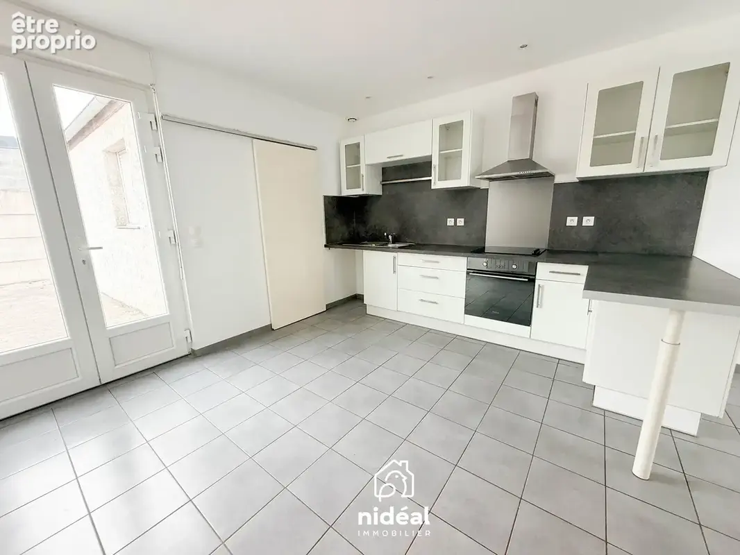 Maison 5 pièces 80 m² à vendre à Hautmont (59330) - photo 5