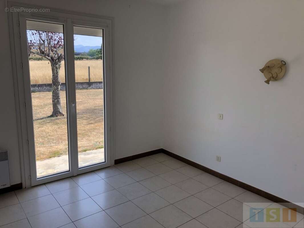 Maison de plain-pied sur parcelle de 971 m² - photo 9