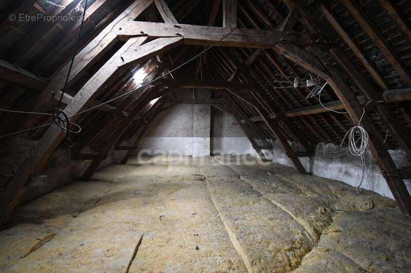 Maison à SAINT-SAULGE