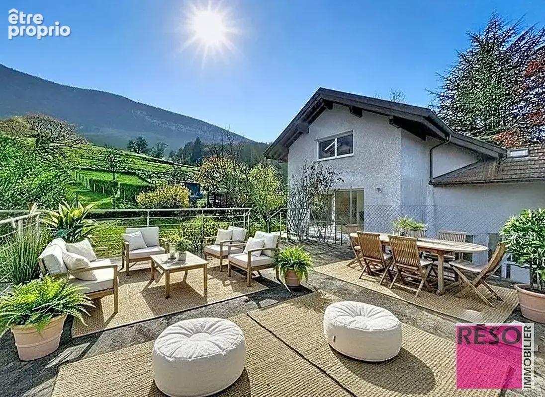 Maison 6 pièces 180 m² à vendre à Archamps (74160) - photo 1
