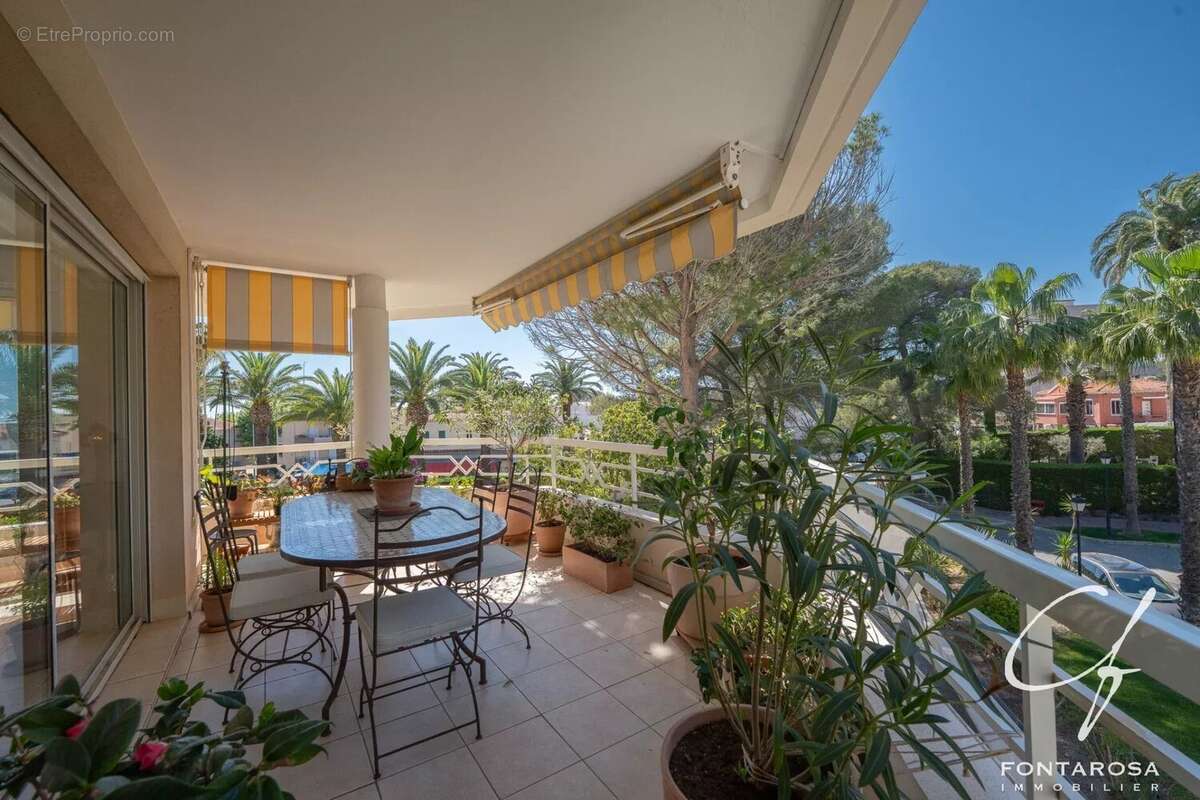 Appartement à SAINT-RAPHAEL