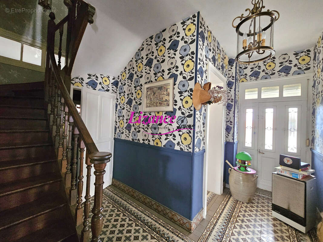 Maison à FONTAINE-LES-CROISILLES