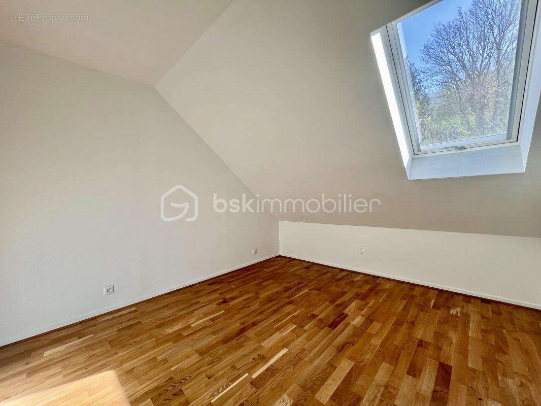 Appartement à BOUGIVAL