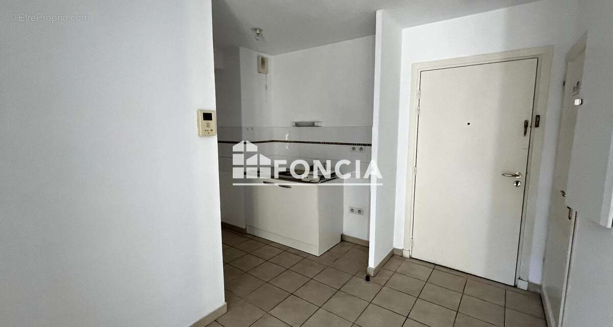Uzès - Appartement T2 de 40 m² avec terrasse, piscine et garage - Idéal investisseur - photo 6