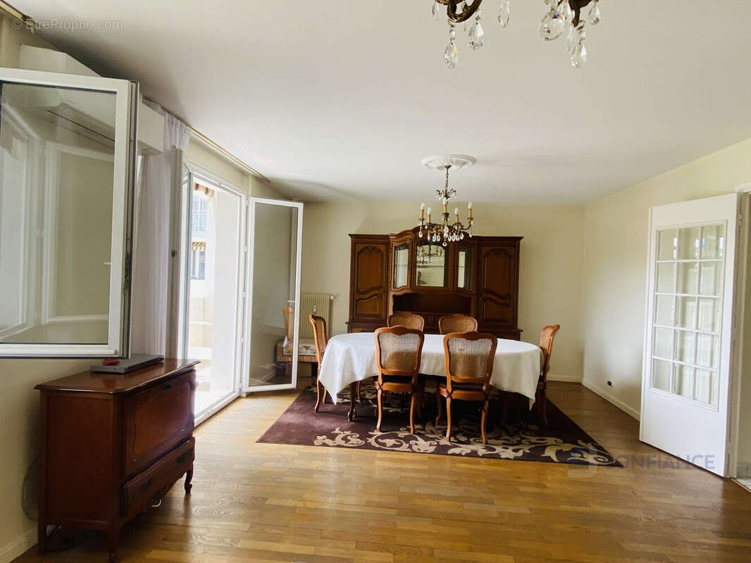 Appartement à VILLEURBANNE