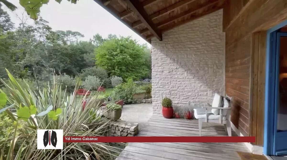 Maison à SAINT-SYMPHORIEN