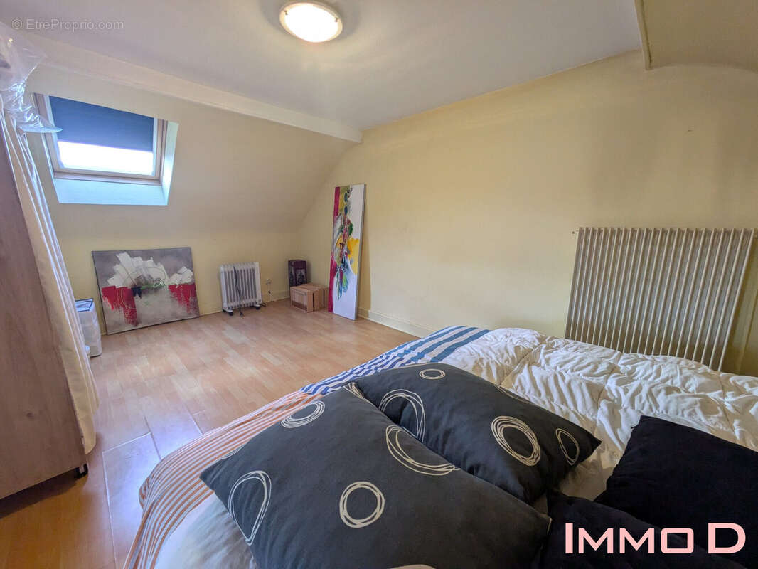 Maison à THAON-LES-VOSGES