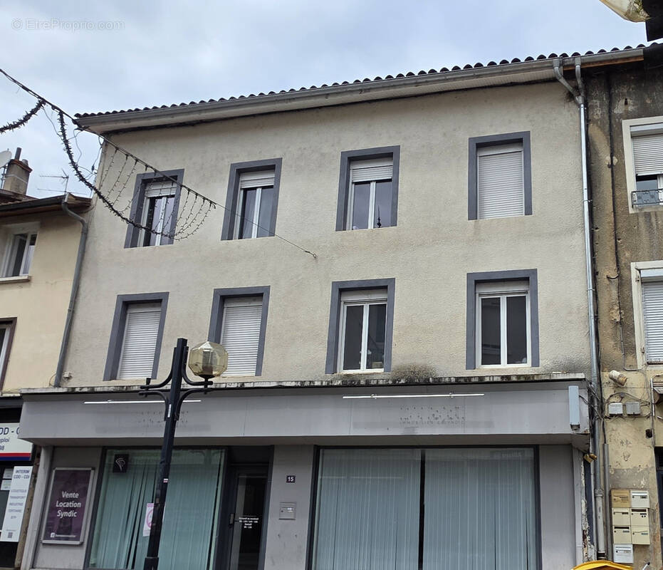 Appartement à PONT-DE-CHERUY