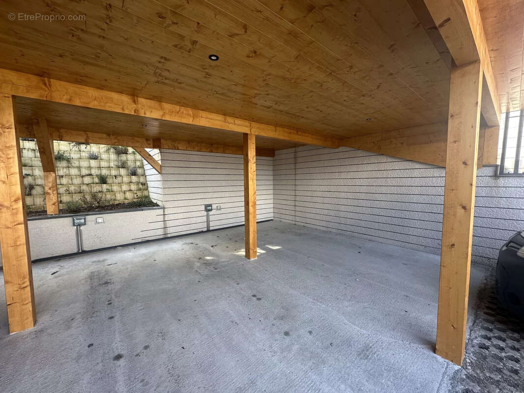 Appartement à NEUVECELLE