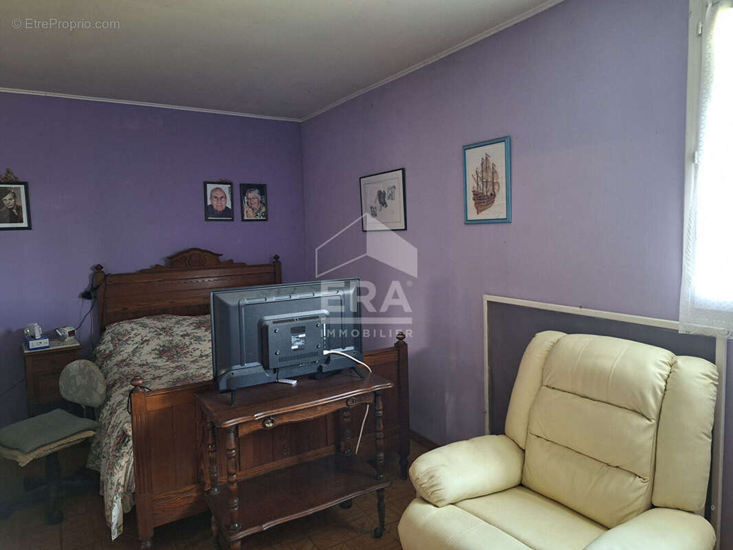 Maison à MONTPON-MENESTEROL