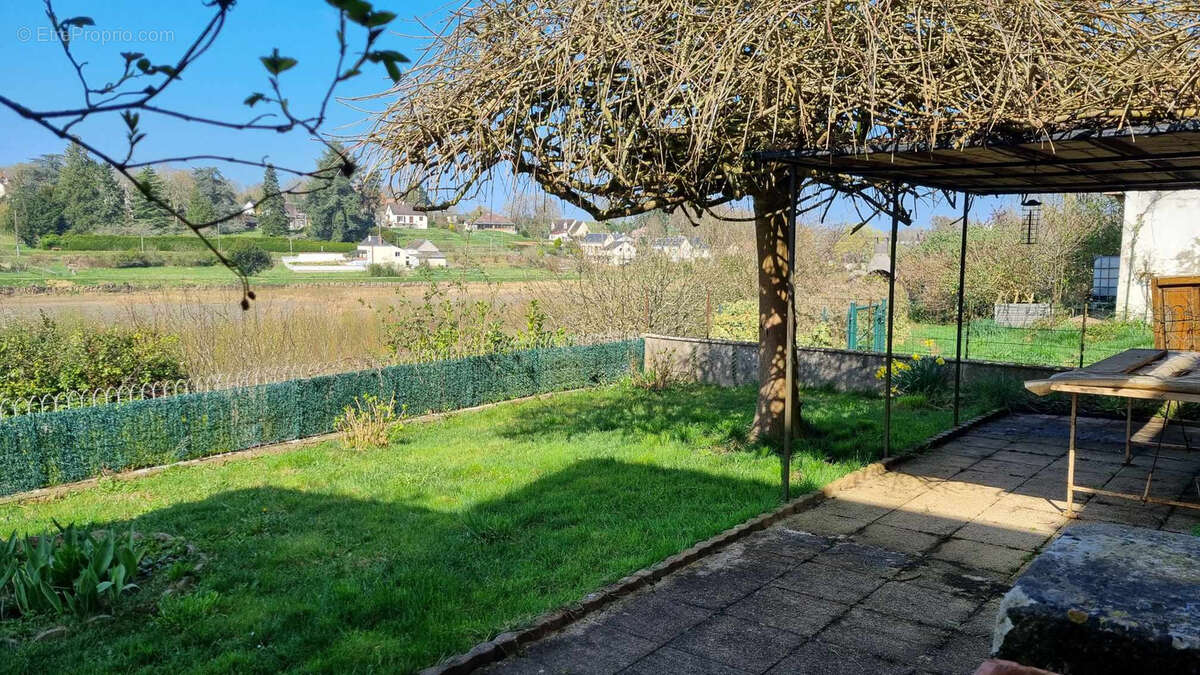 Maison à SAINT-CALAIS