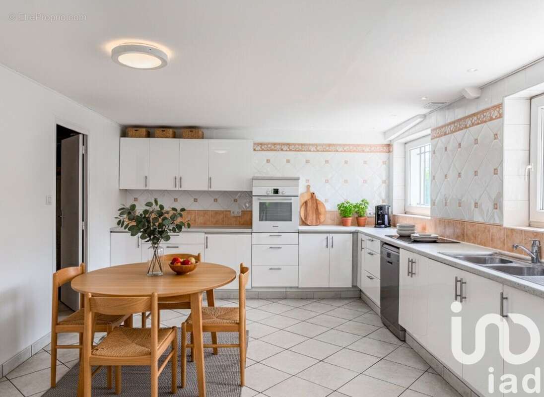 Photo 2 - Maison à SAINTE-FOY-LES-LYON