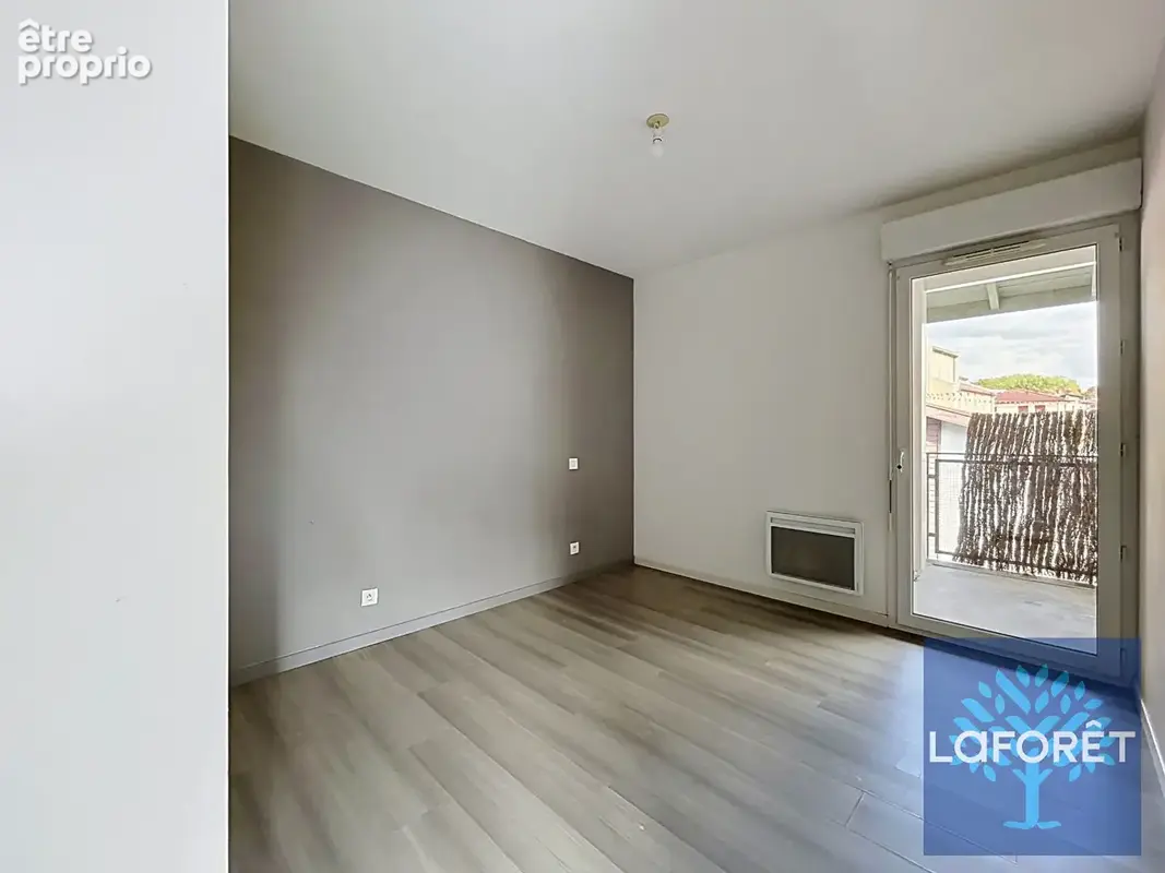 Appartement 3 pièces 68,18 m² + Garage + 2 places de parking + Balcon - photo 7