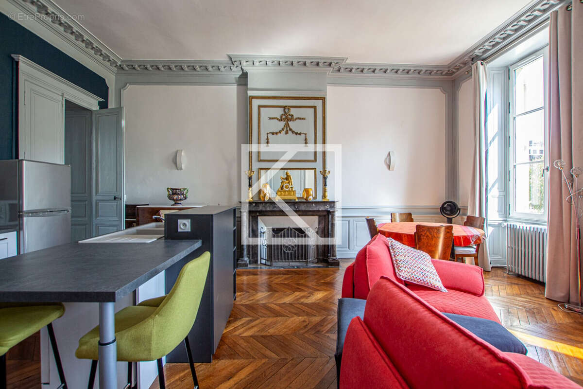 Appartement 67 m² à Angers  - photo 3