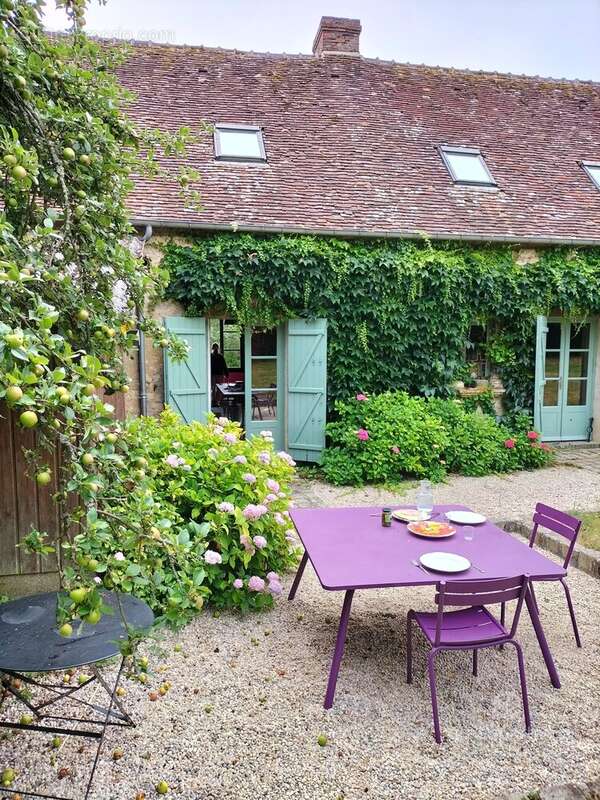 Ancien presbytère avec jardin clos à Tourouvre au Perche - photo 2