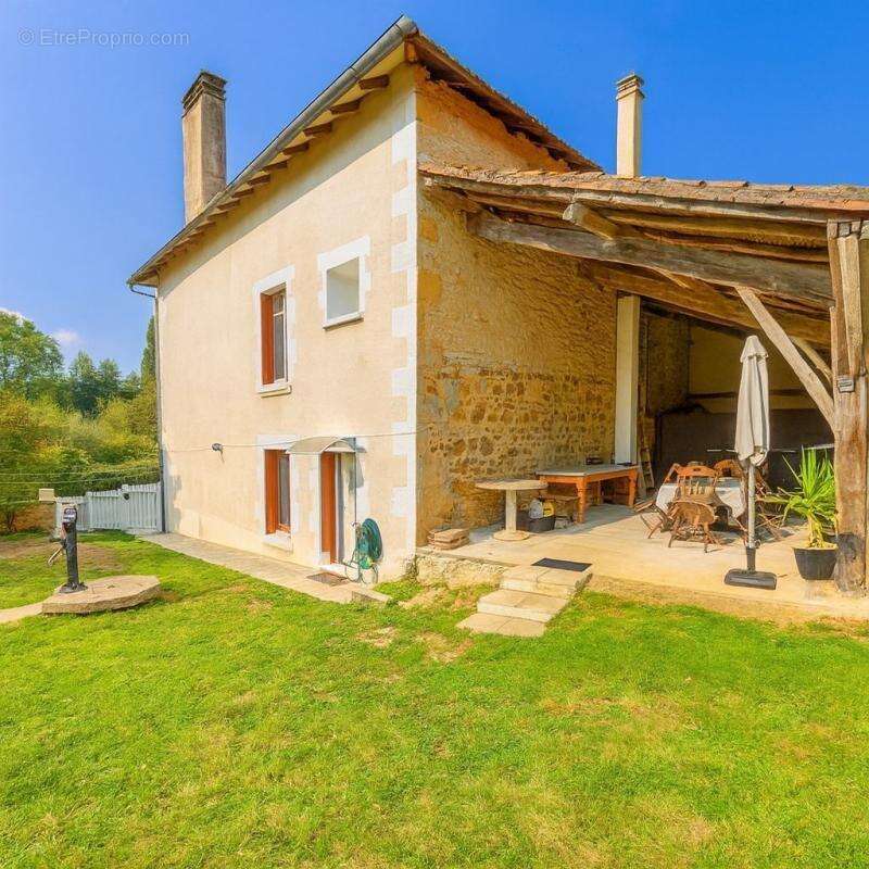 Maison à ALLOUE