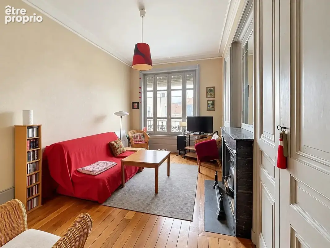 T2 47m² rue tronchet lyon 6 - photo 2