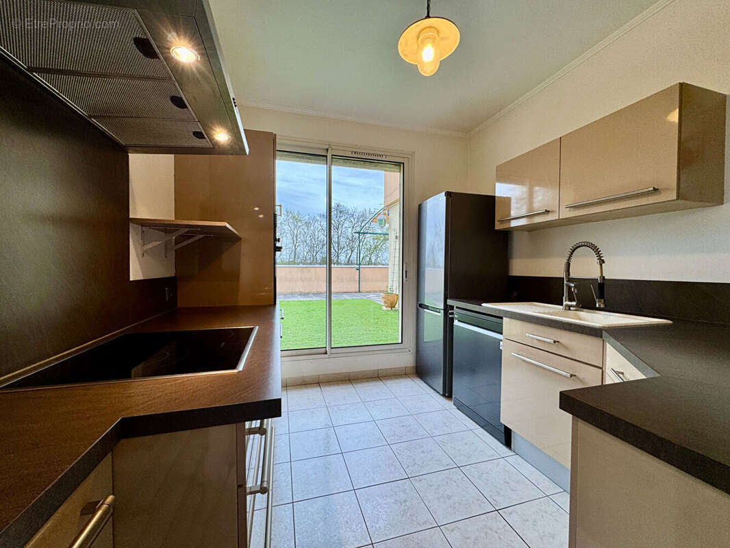 Appartement à LE PONTET