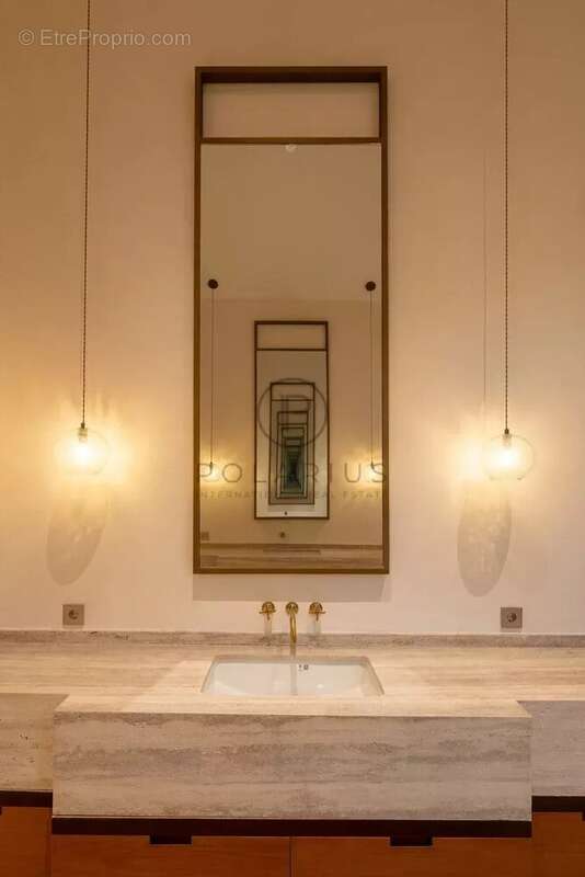 Villa exceptionnelle de 5 chambres à Pererenan  Spacieuse vie de plain-pied et piscine privée de 20 mètres - Bail emphytéotique  - photo 14