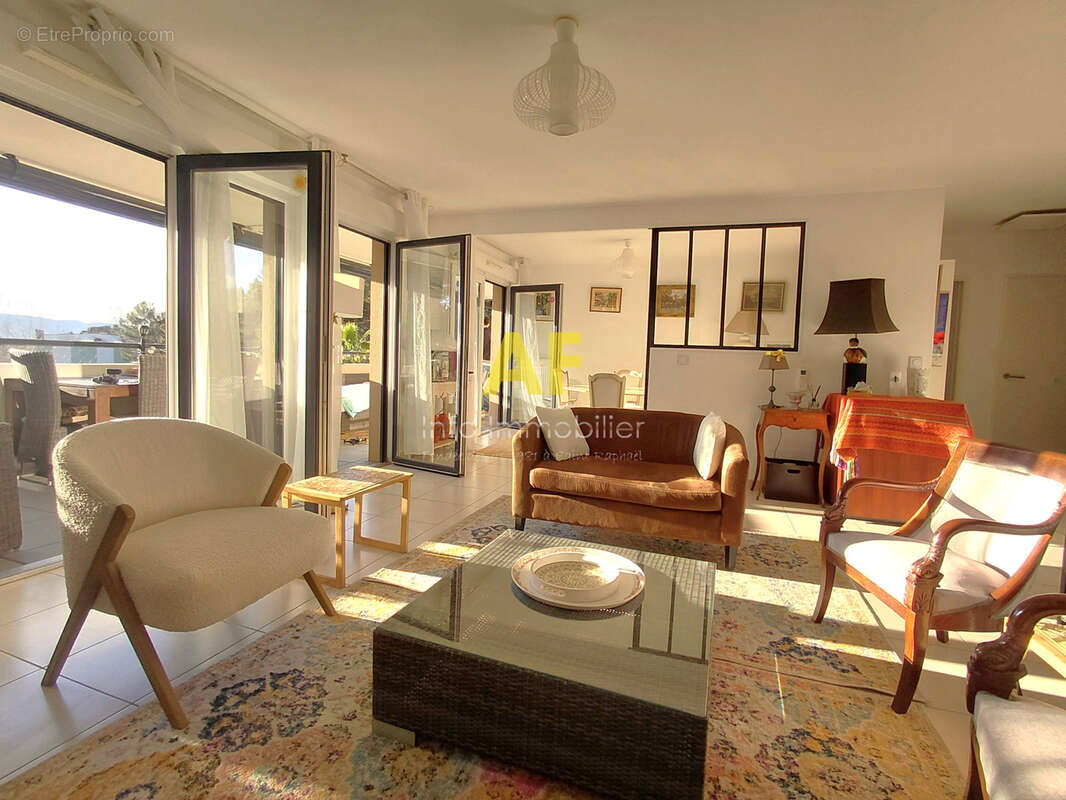 Appartement à SAINT-RAPHAEL