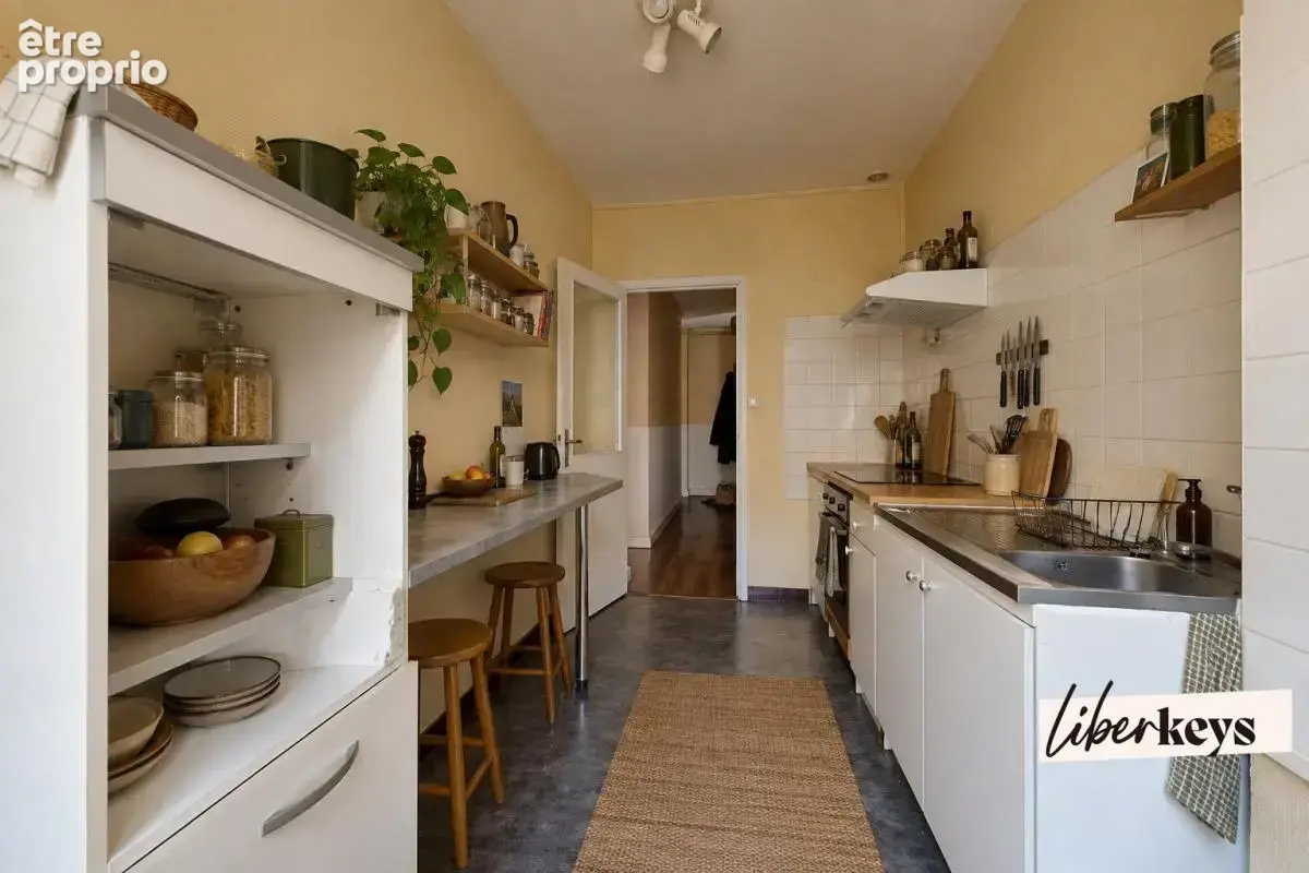 Appartement T3 de 67 m² avec garage fermé – Grand Rond, à deux pas du Jardin des Plantes - photo 5