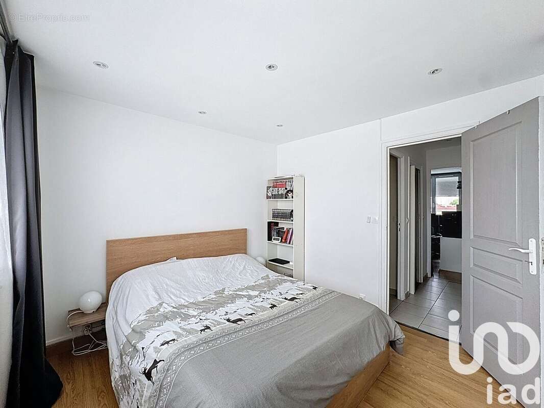 Photo 9 - Appartement à NEUILLY-SUR-MARNE