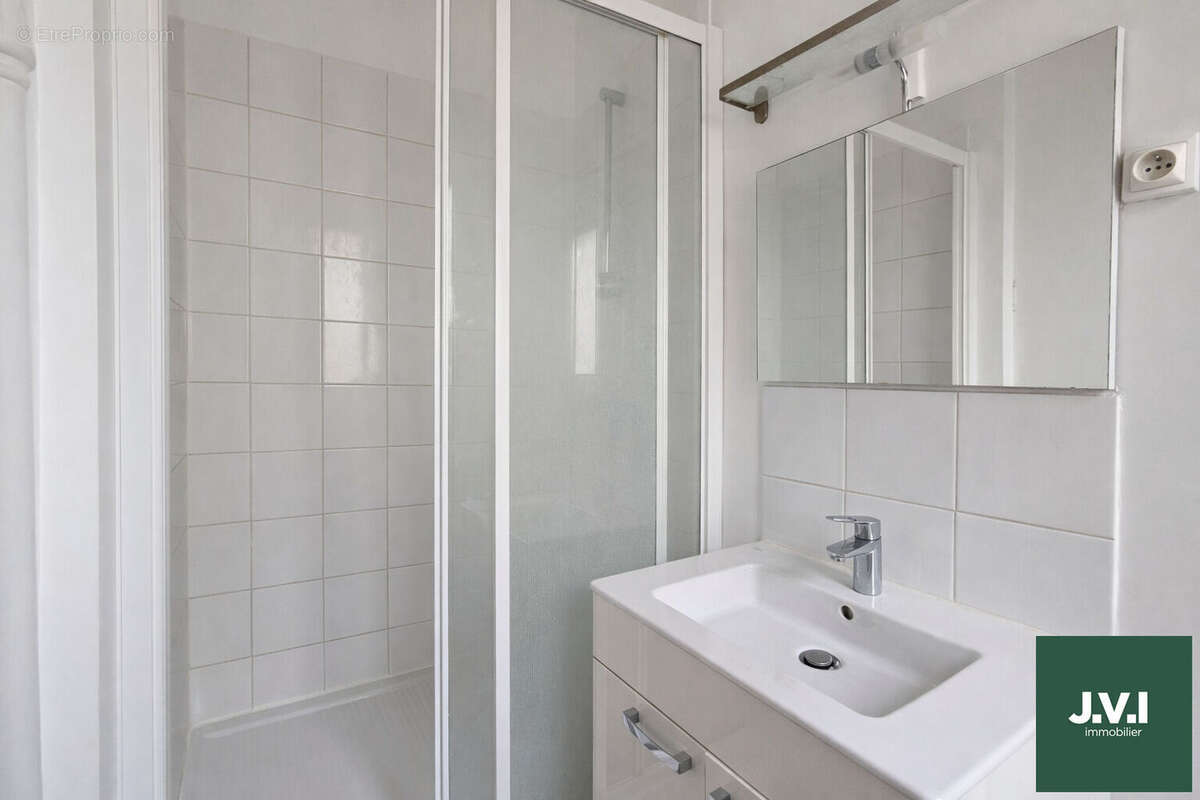 Appartement à ENGHIEN-LES-BAINS