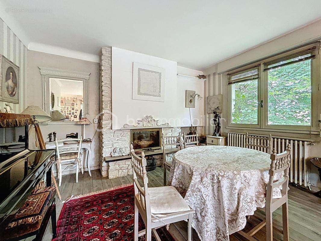 Maison à ARTIGUES-PRES-BORDEAUX