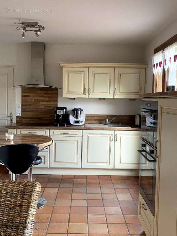 Maison à COURTILLERS