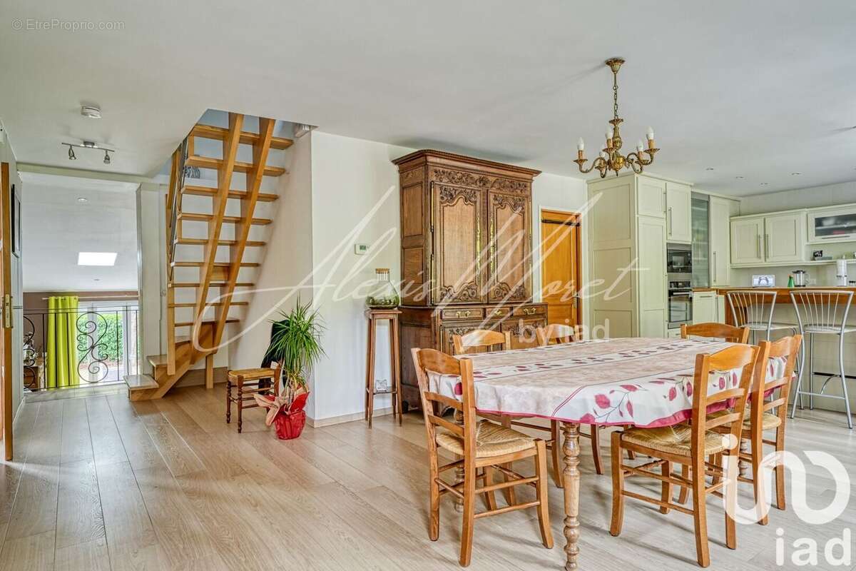 Photo 3 - Maison à MEDAN