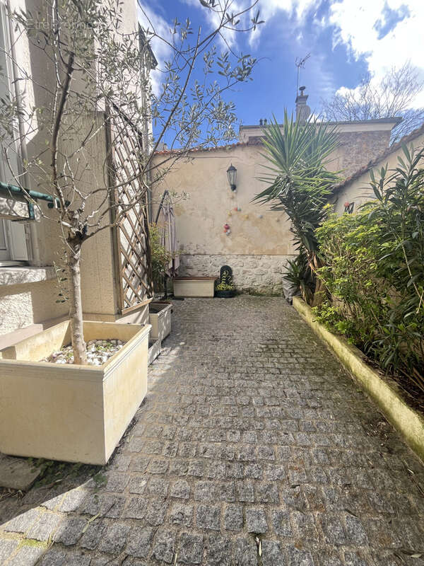 Maison à FONTENAY-SOUS-BOIS