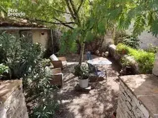 Jolie maison de village de quatre chambres avec grand jardin et grange, au cœur de Tusson - photo 17