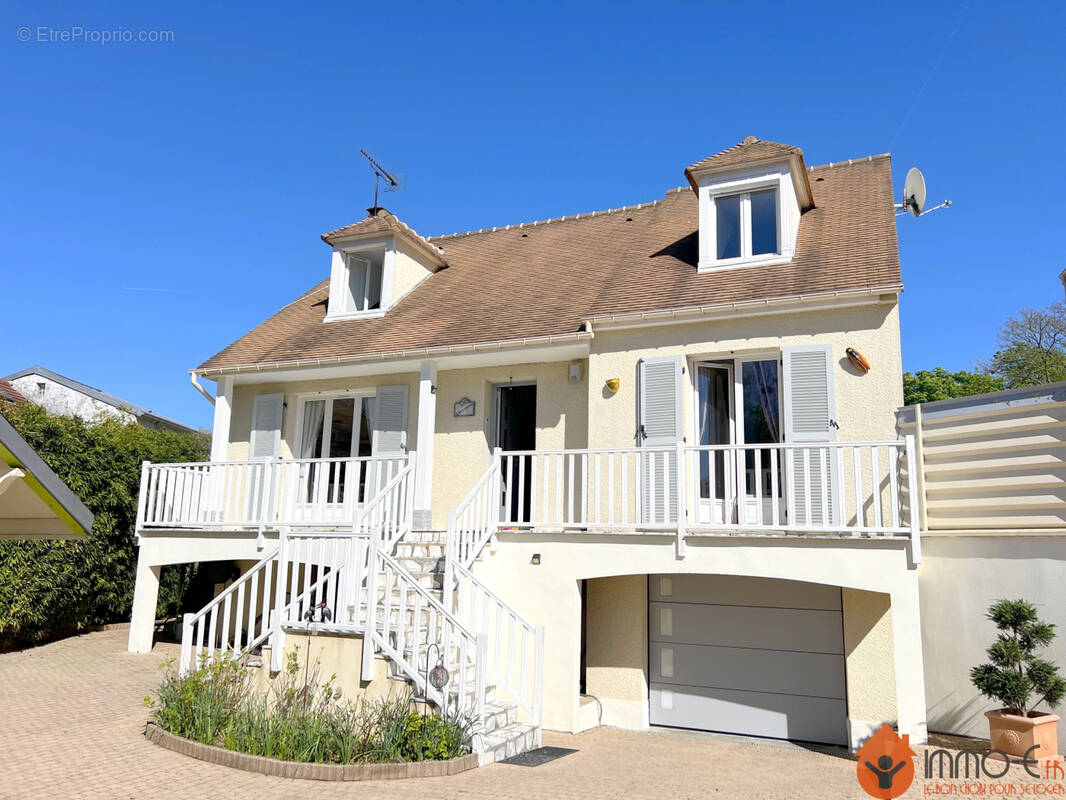 Maison à VIGNELY