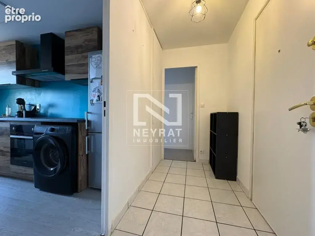 Appartement lumineux avec loggia et vue dégagée - photo 5