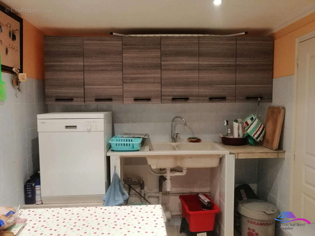 cuisine habitation - Maison à LIGNIERES