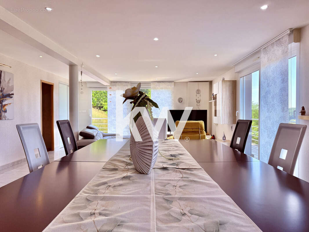 Maison 253 m² à Rancenay  - photo 5