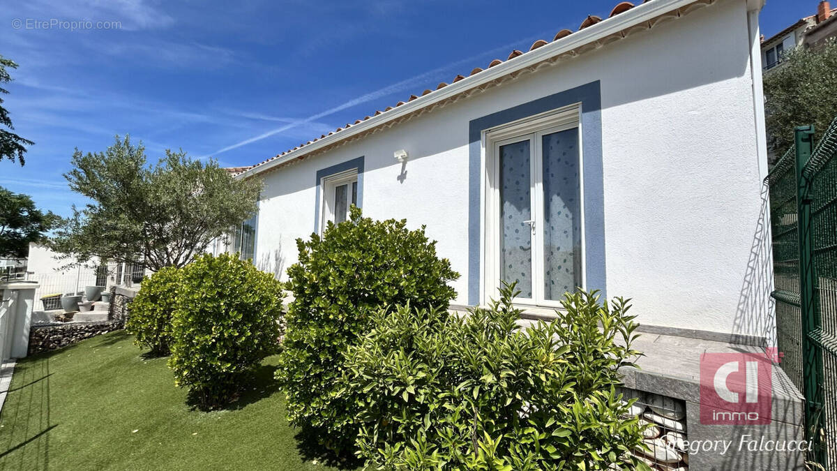 Maison à CARNOULES