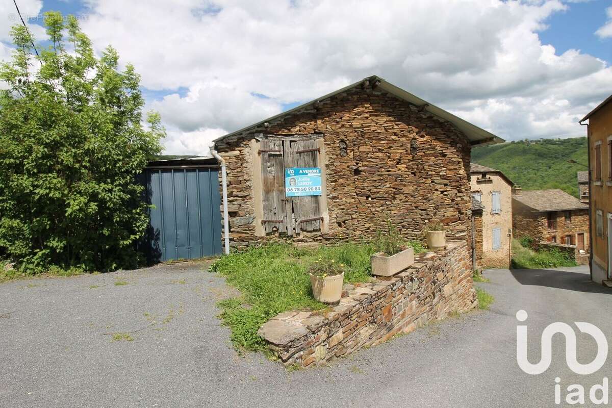 Photo 2 - Maison à AYSSENES