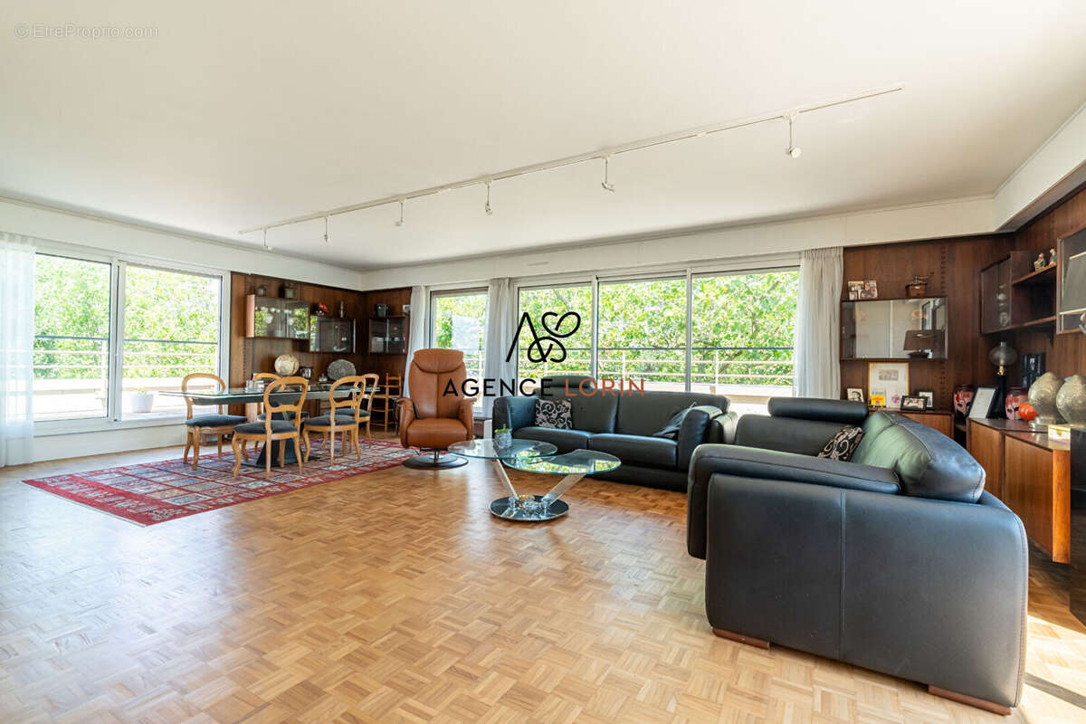 Appartement à LE VESINET
