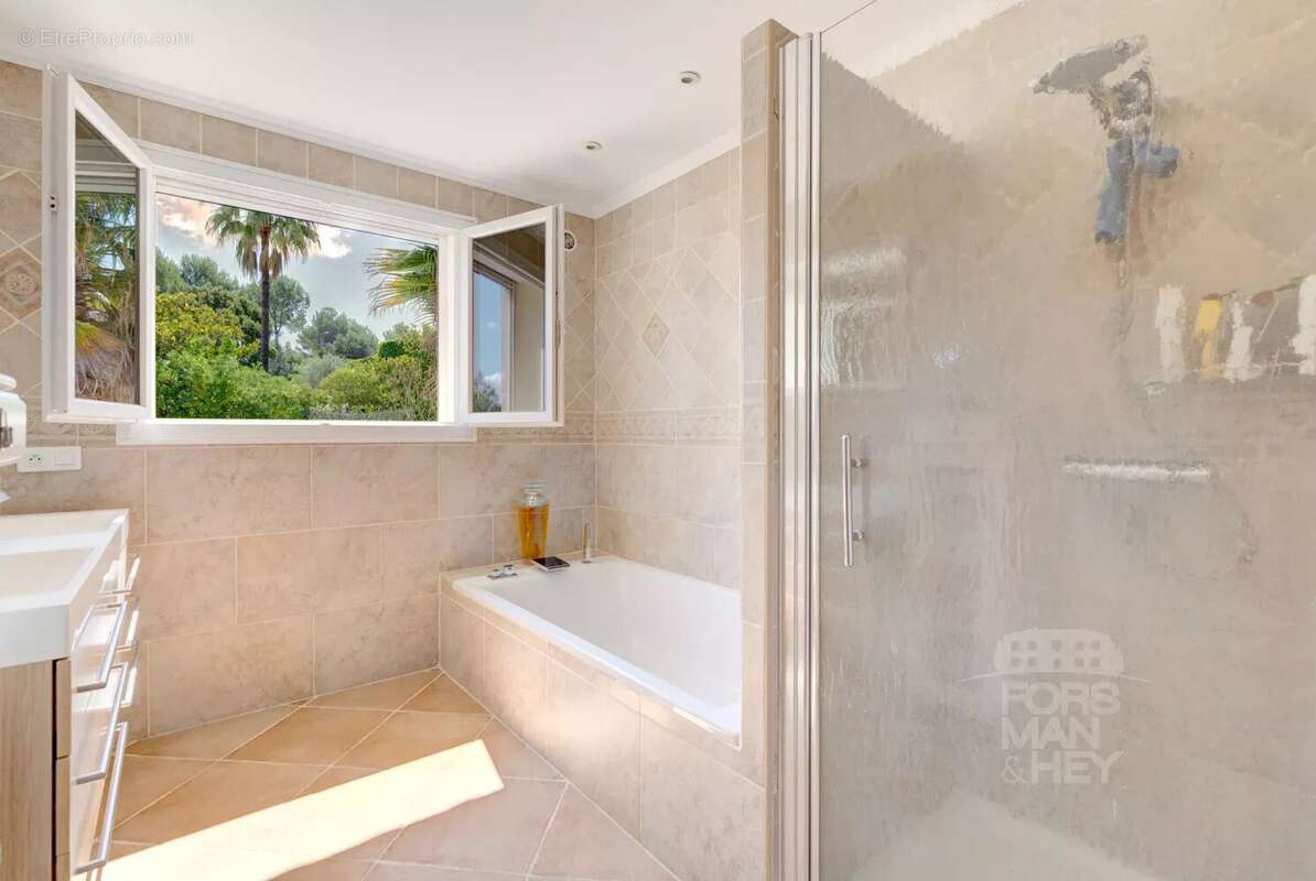 Maison à PEYMEINADE