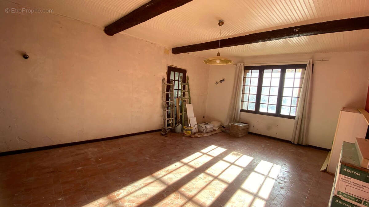 Maison à LEZIGNAN-CORBIERES