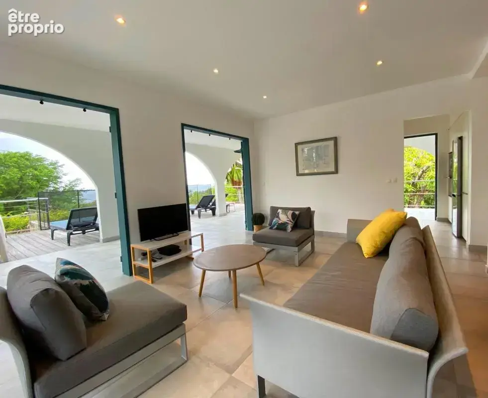 Maison + piscine Le Diamant 4 pièce(s) 184.64 m2 À Vendre - photo 6