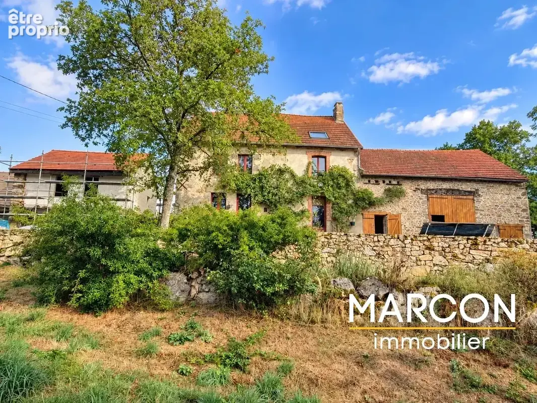 Maison à JARNAGES