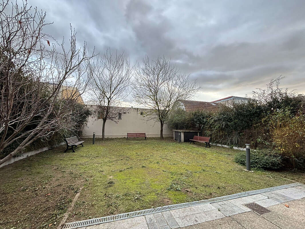 Appartement à EPINAY-SUR-SEINE