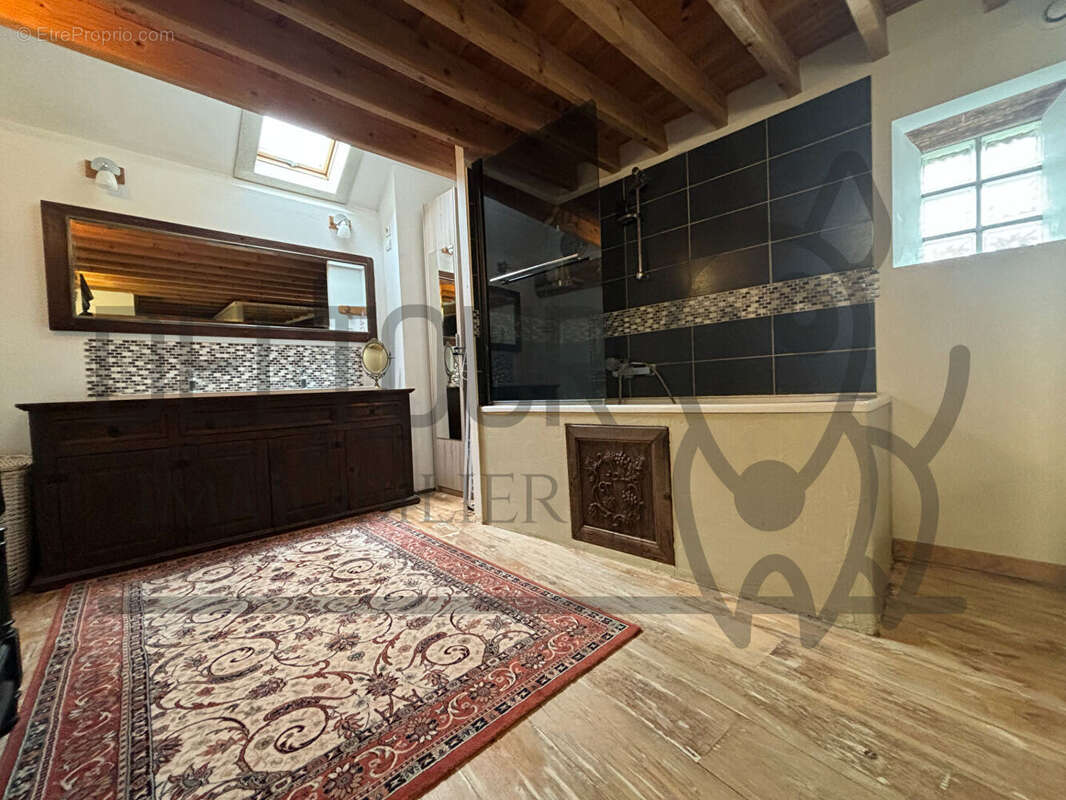 Maison à COULOMMIERS