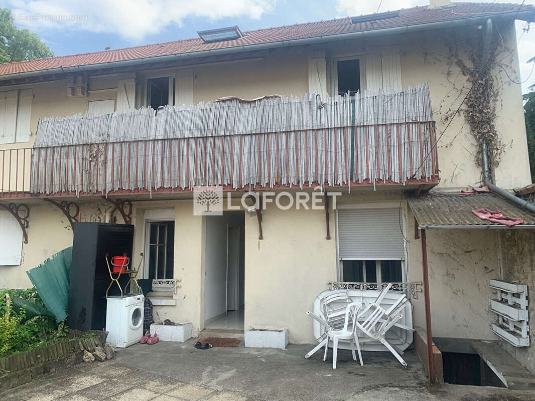 Appartement à RIS-ORANGIS