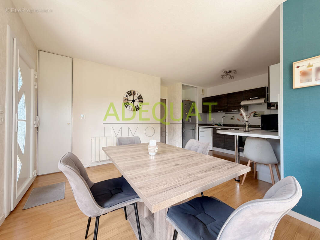 Appartement à L'ISLE-D'ABEAU